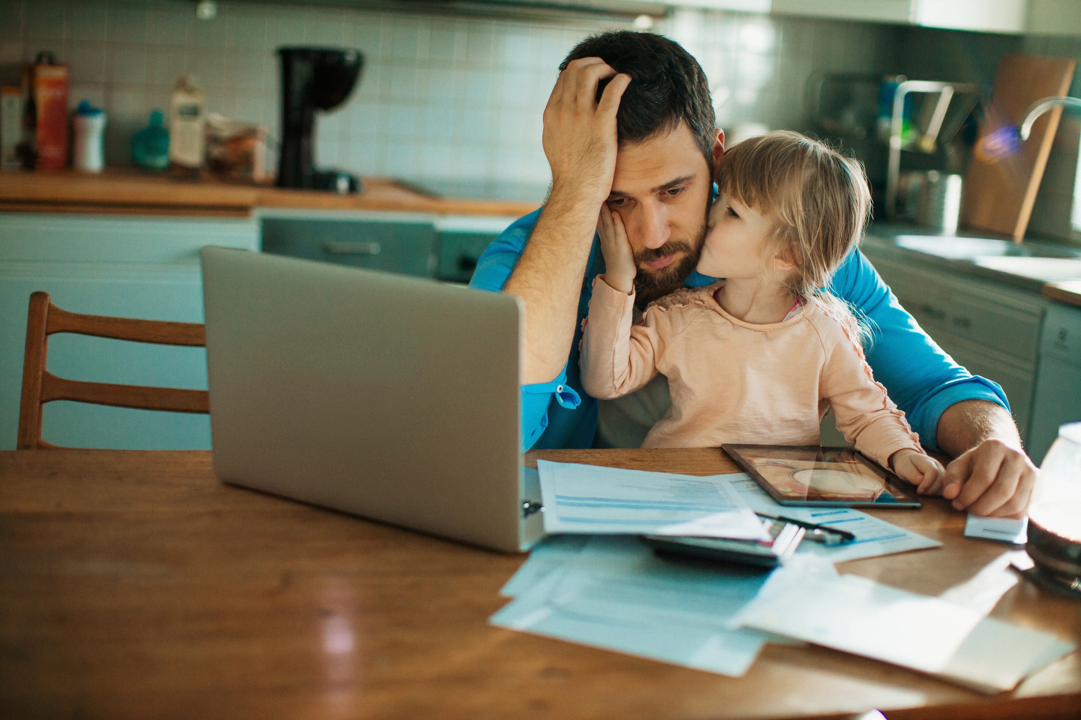 Father balancing work and family