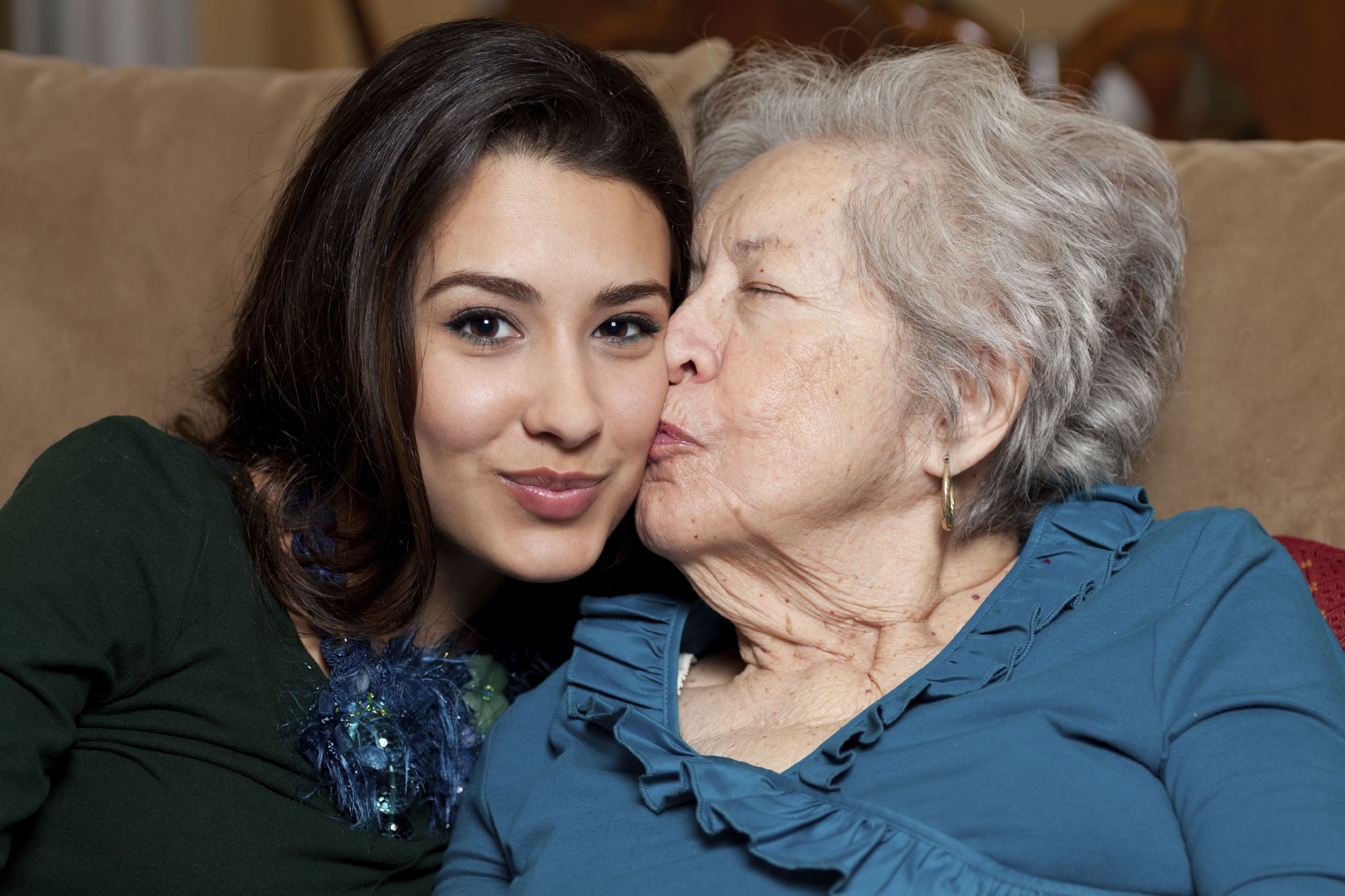 Generational closeness between a grandmother with granddaughter