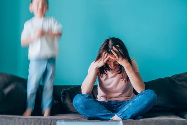 7 Symptoms of Emotionally Immature Parents and Practical Advice for their Grown Children