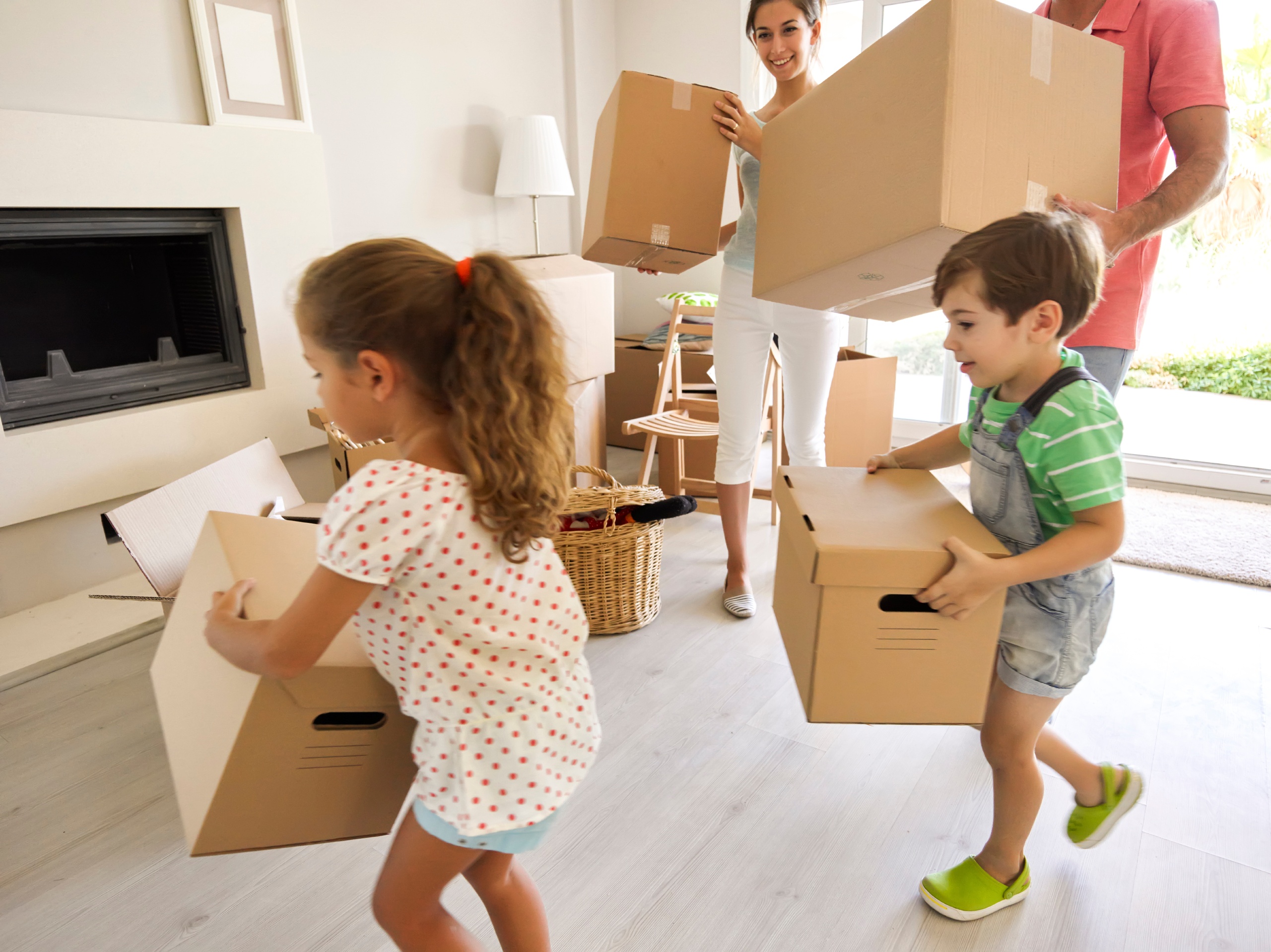 Make Moving Less Stressful and More Fun for Small Children